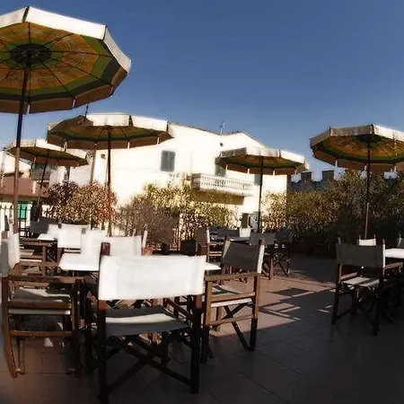 Il Giardino فندق بيزا